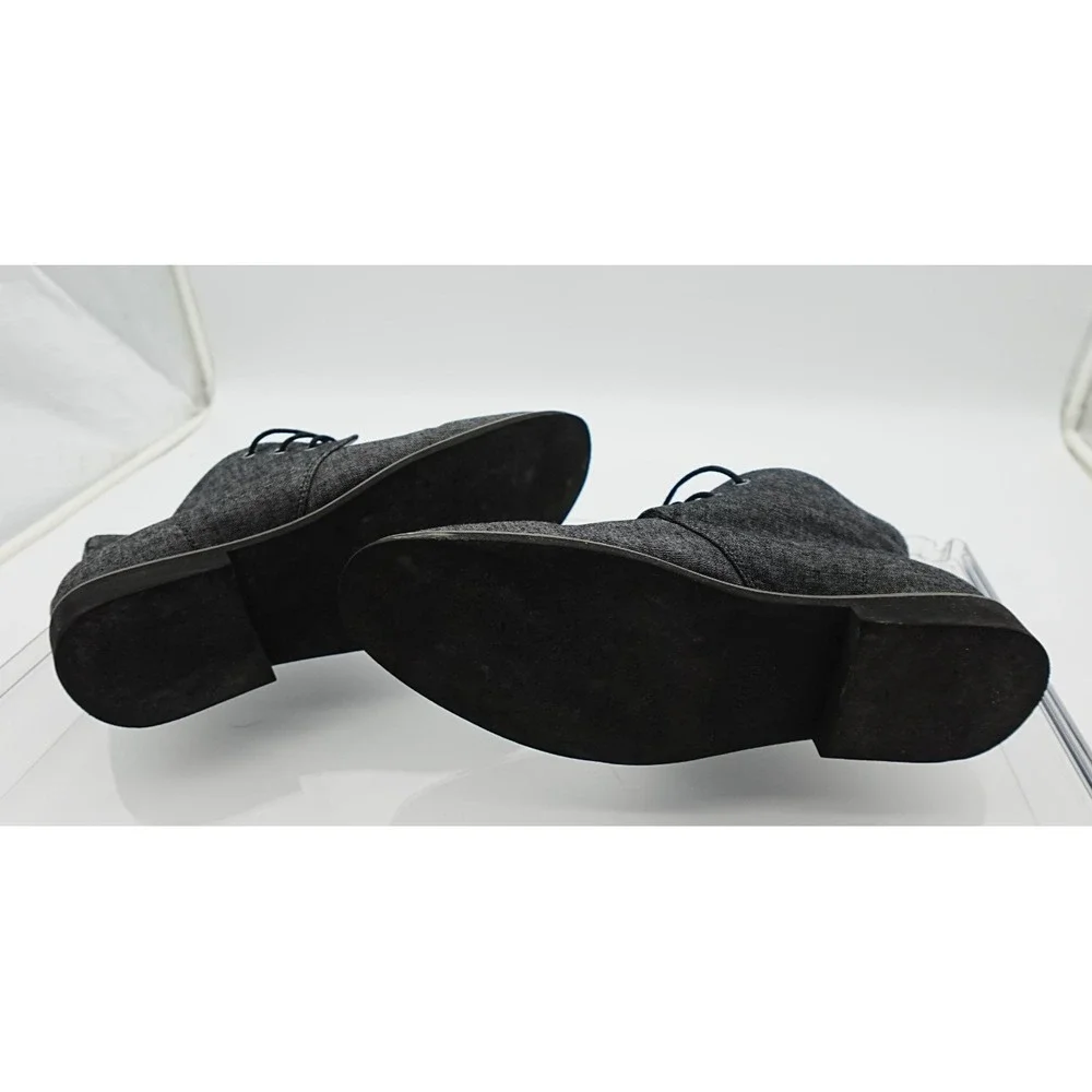 GUESS GREY TEXTURED FABRIC LACE UP CHUKKA DRESS BOOTS MENS SIZE 11